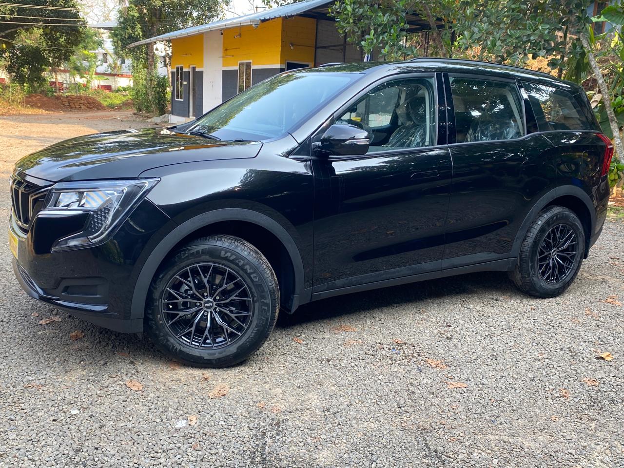 New Scopio N car in Black candy Gmax alloys